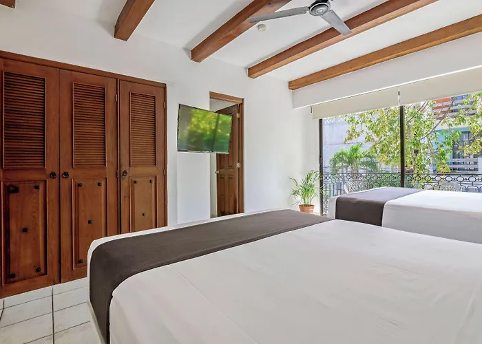 Banana Boutique & - 5th Av Hotel 3*